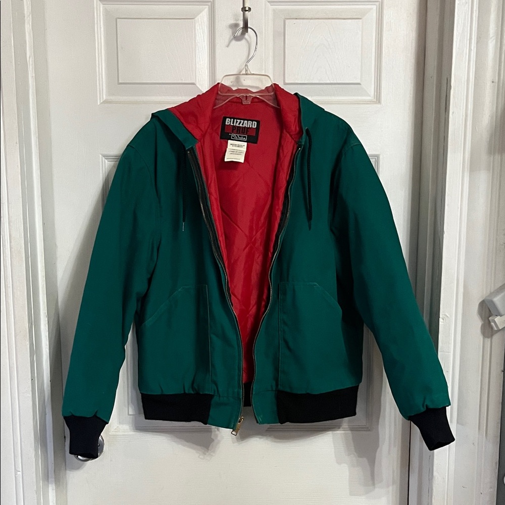 Vintage Walls Blizzard Pruf Vibrant Green Outerwear